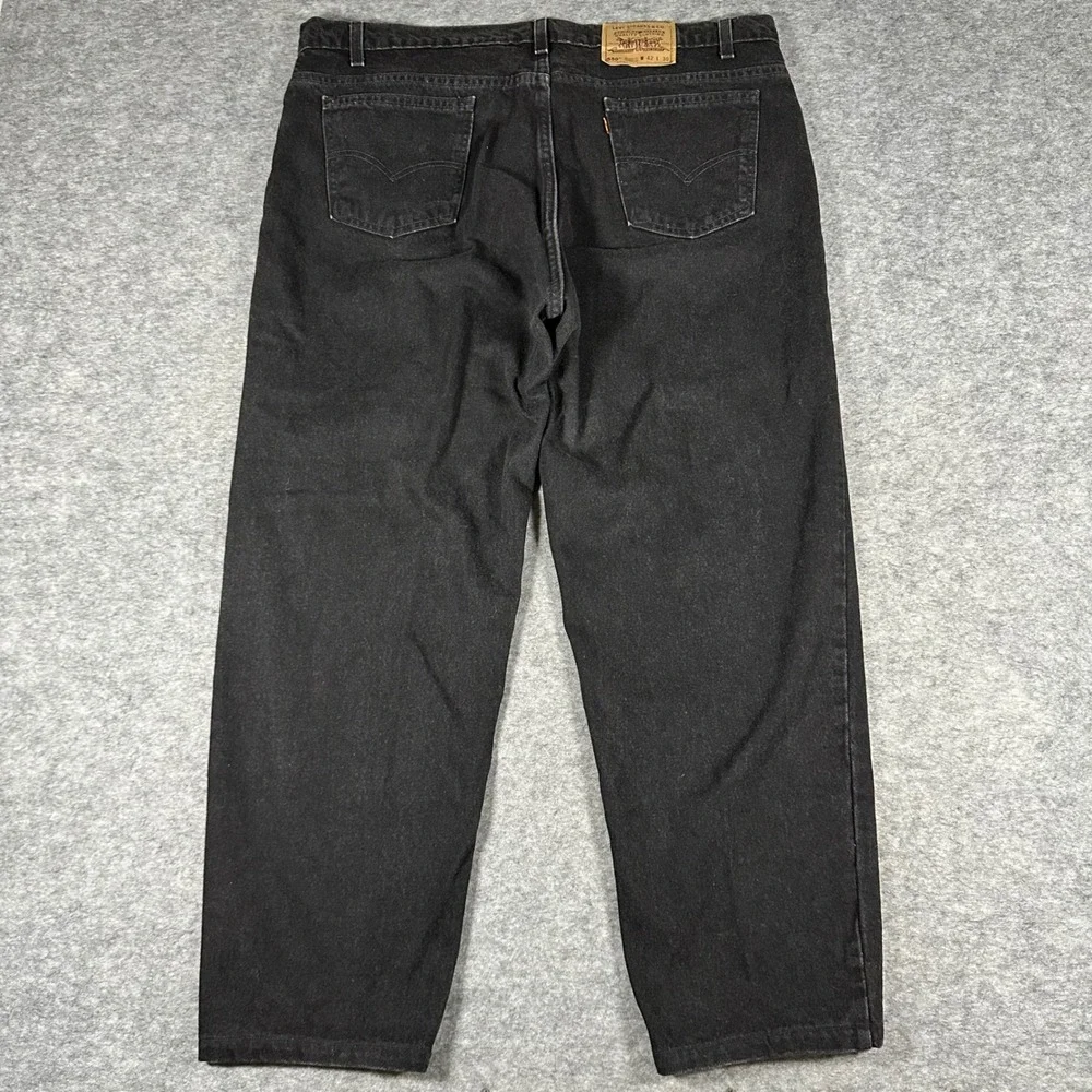 Levis measurements waist